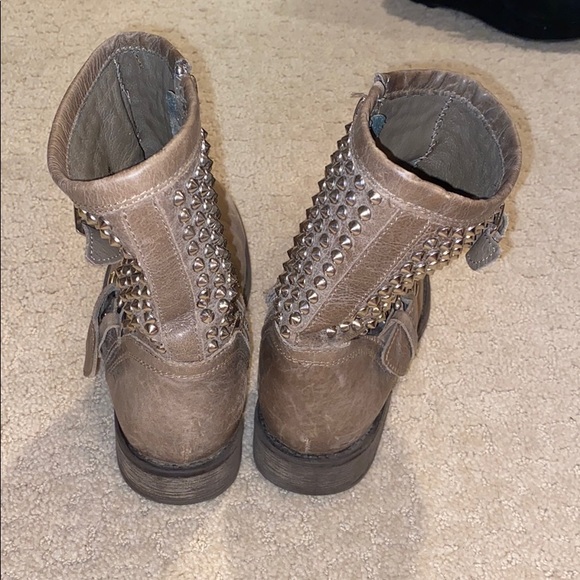 Brown/grey silver studded Steve Madden boots - Picture 4 of 4